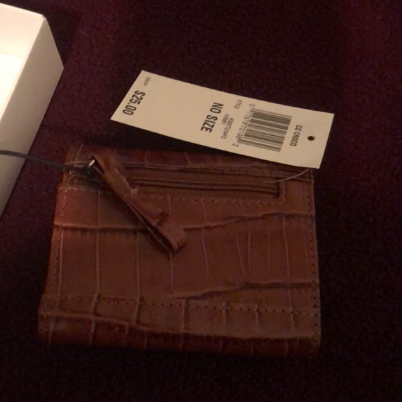 Wallets. 2 for the price of 1. - Picture 3 of 3